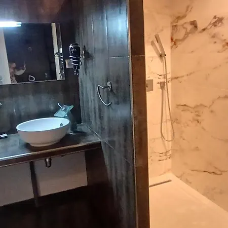 Guest house Occit'homieres